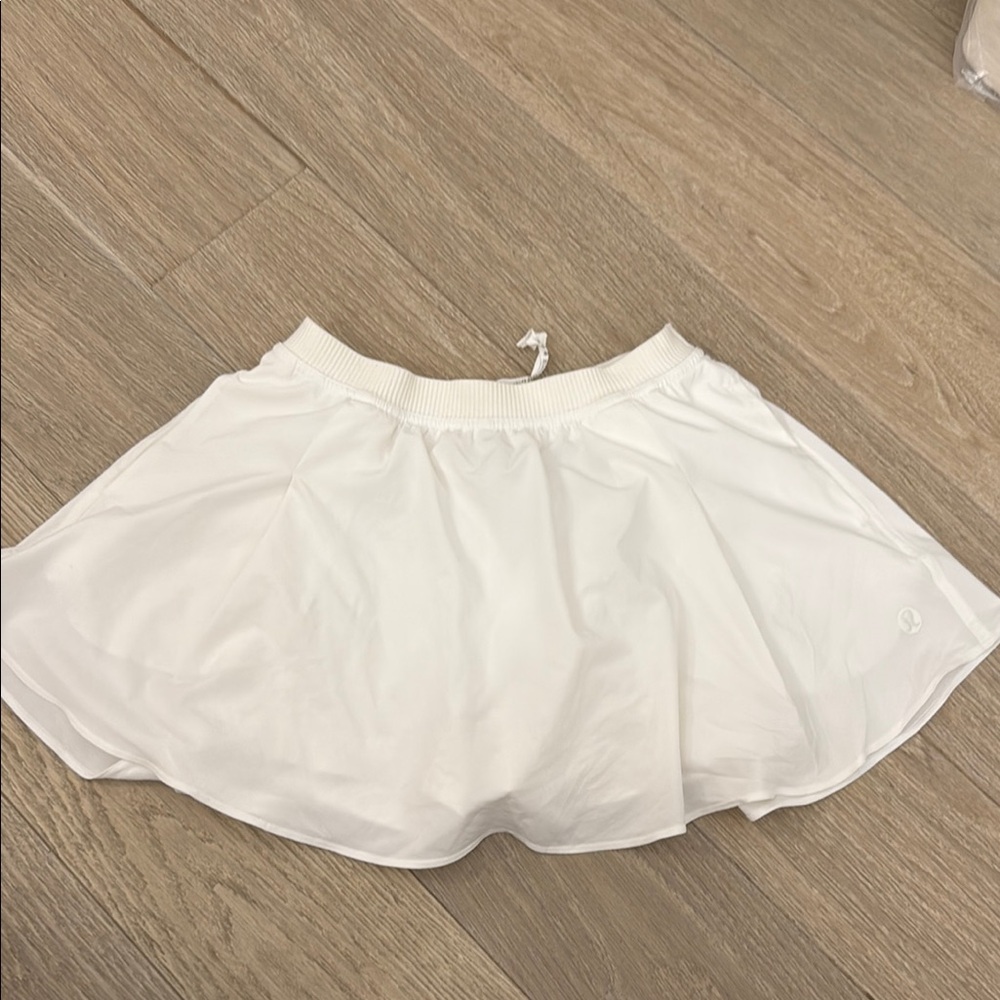 Lululemon Athletica White Mini Skater Skirt